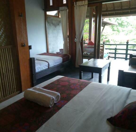 스탠다드 트리플 발코니 룸, Villa Dua Bintang