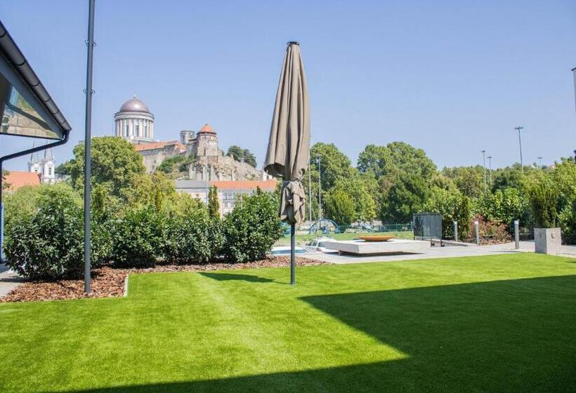 Семейный Номер, Mediterraneo Luxury Room Esztergom