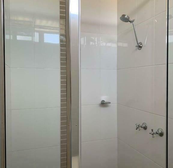 Quarto Deluxe, Charleville Motel