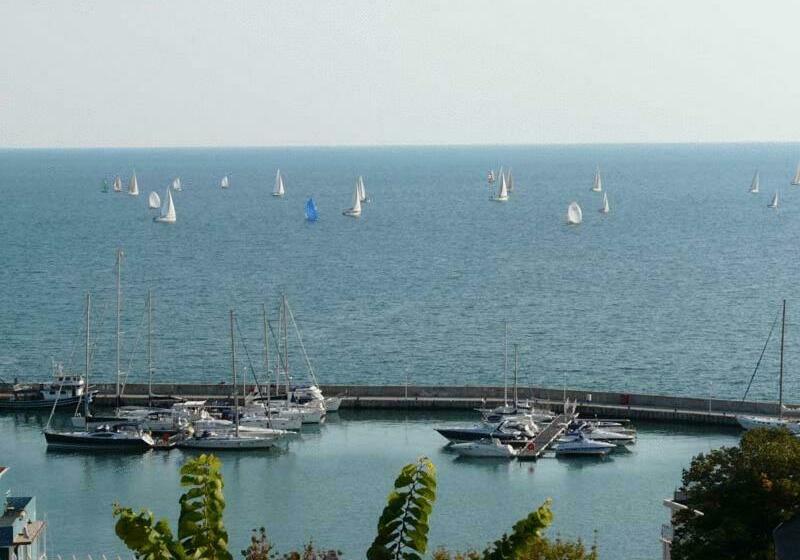 스탠다드 발코니 룸 바다 전망, Family Hotel Balchik