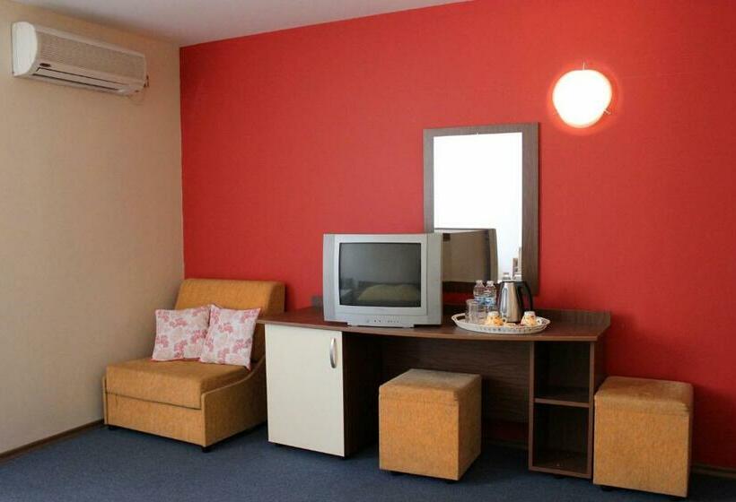 Номер Стандарт с Балконом, Family Hotel Electra