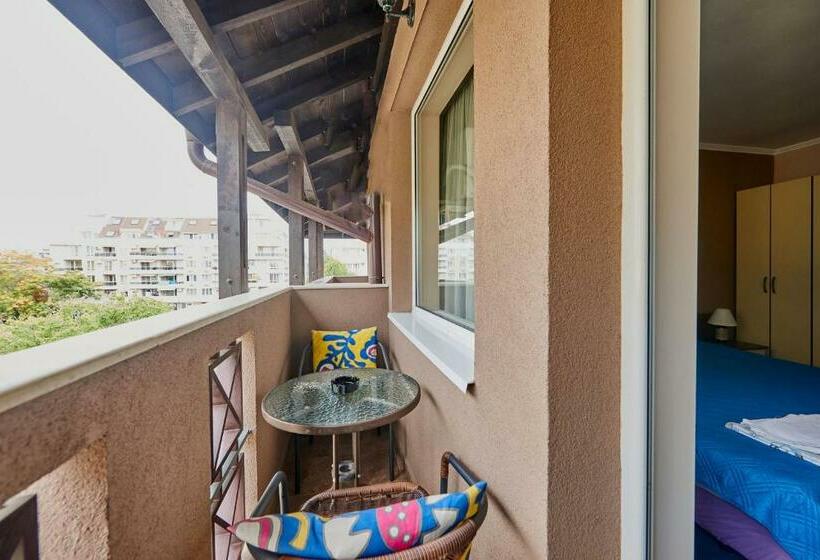Quarto Superior com Sacada, Family Hotel Electra