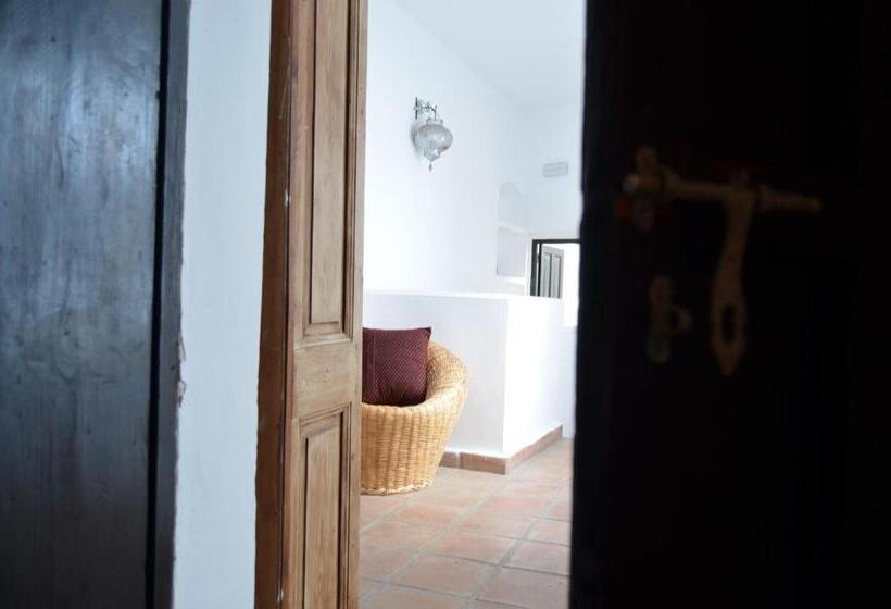 Номер Стандарт Трехместный, Eole Tarifa Rooms