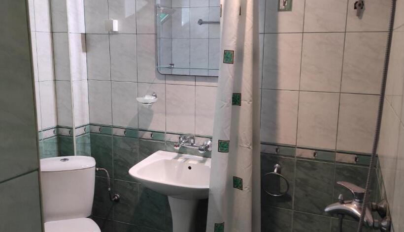 Apartamento 1 Quarto Vista Mar com Sacada, Rai