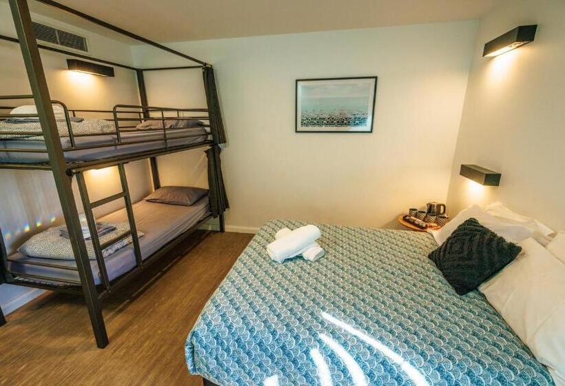 Quarto Estandar Banheiro Compartilhado, Yha Byron Bay