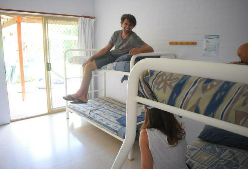 Семейный Номер Совместный Санузел, Lancelin Lodge