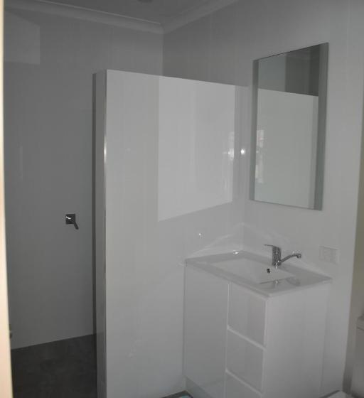 Студия Стандарт, Lancelin Lodge