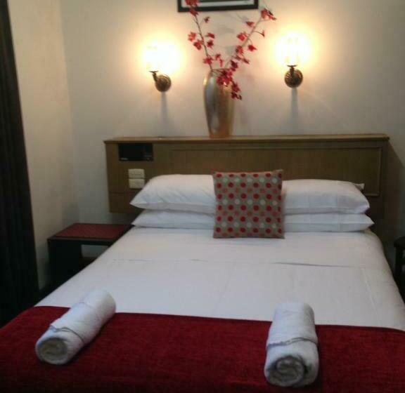 스탠다드 룸, Burkes Hotel Motel