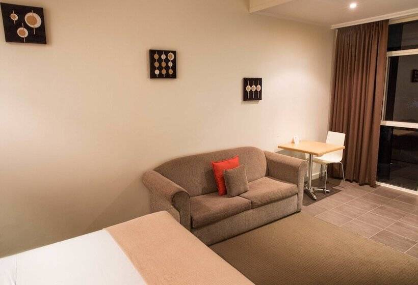 수피리어 룸, Burkes Hotel Motel
