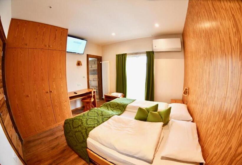 اتاق استاندارد یک نفره, Alpenrose Wellness