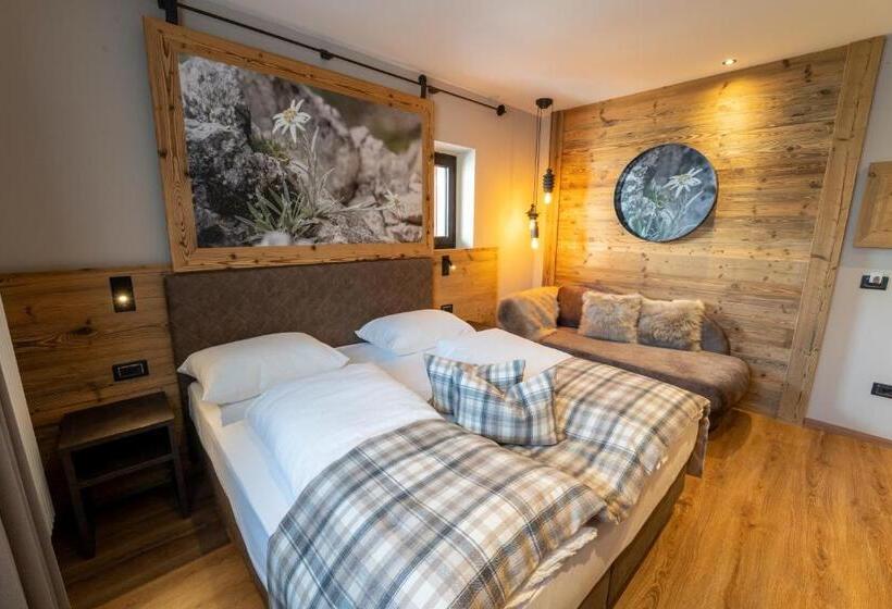 اتاق استاندارد سه نفره, Alpenrose Wellness