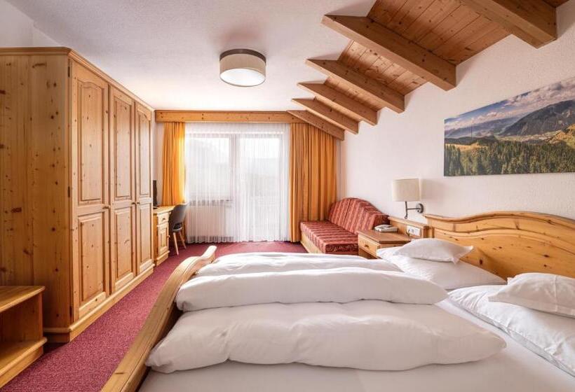 Номер Стандарт с Балконом, Aparthotel Panorama