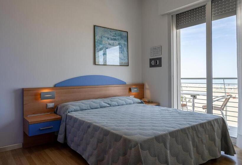 Quarto Estandar Vista Mar com Sacada, Riviera