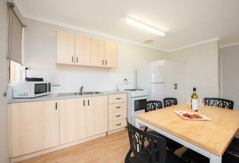 침실 3개 아파트, Geraldton S Ocean West Holiday Units & Short Stay Accommodation