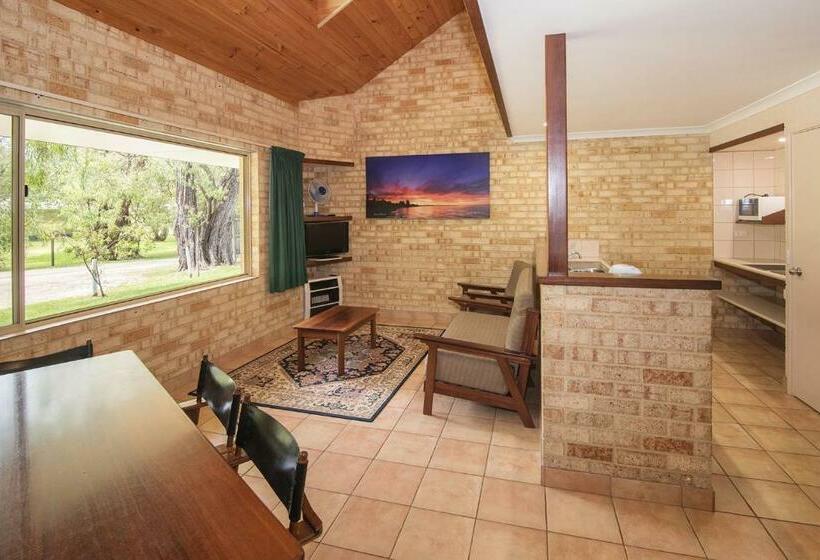 带3个卧室的别墅, Siesta Park Holiday Resort Absolute Beachfront Resort