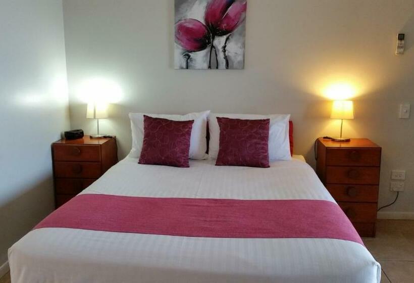 Номер Стандарт, Tweed River Motel