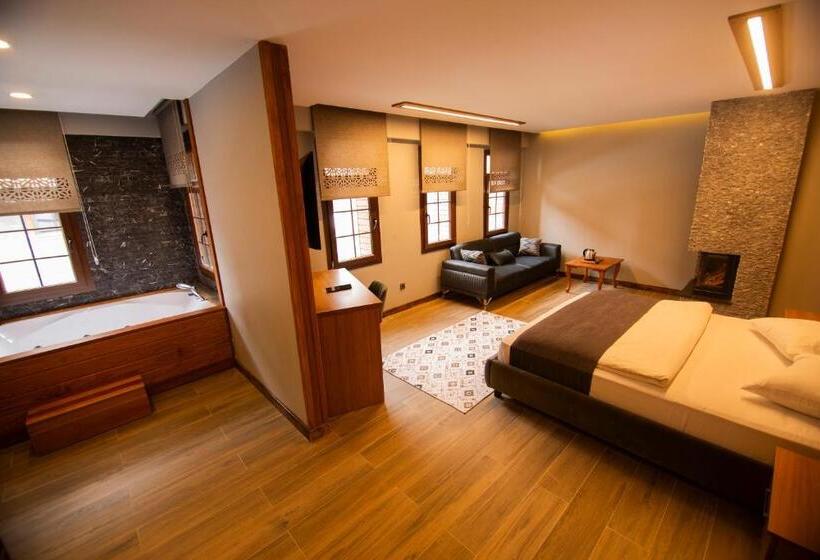 اتاق لوکس, Kervansaray Deluxe