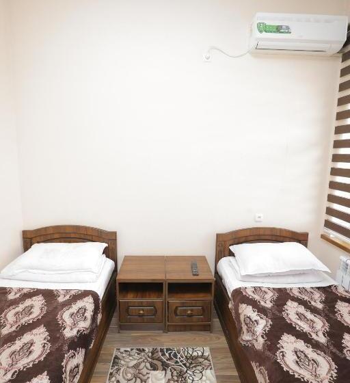 اتاق استاندارد, Guest House Gumbaz Sts