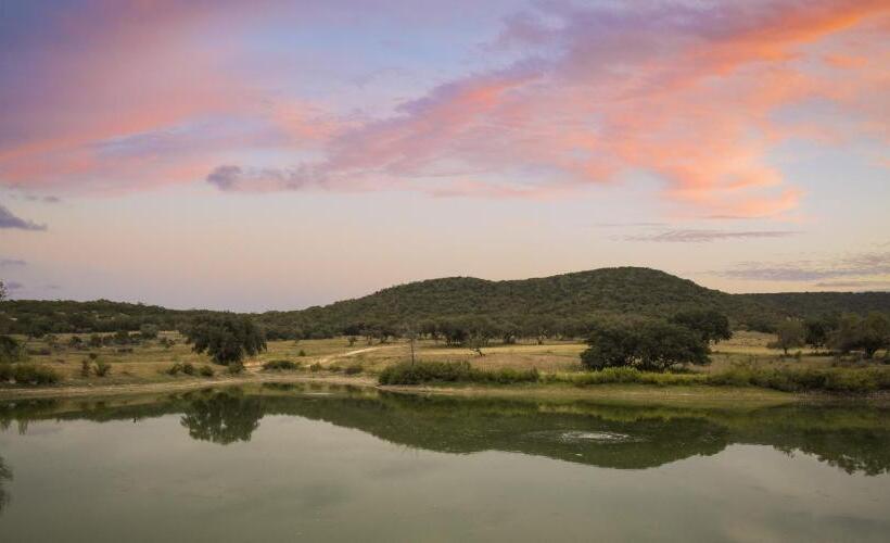 חדר סטנדרט, Indian Springs Lakehouse