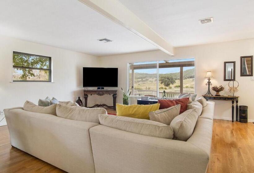 חדר סטנדרט, Indian Springs Lakehouse