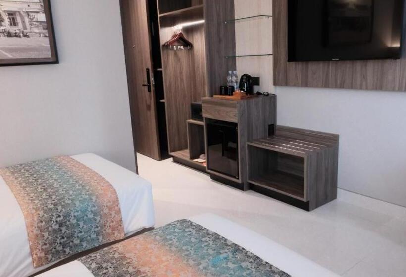 Номер Superior, Eno Front One Hotel Semarang