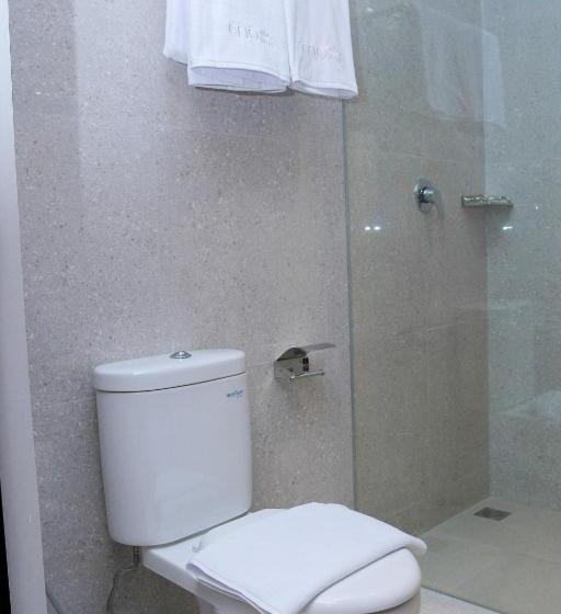Стандартный Номер Кровать Кинг, Eno Front One Hotel Semarang