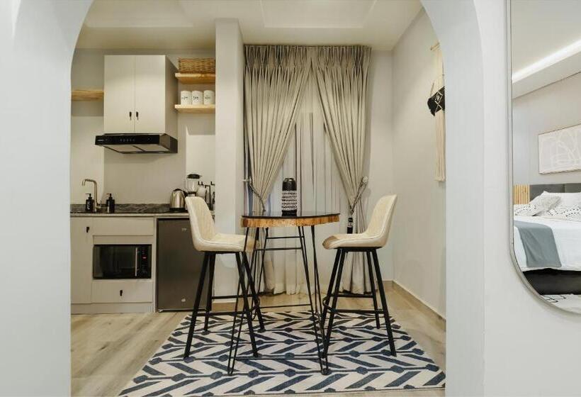 استودیو خانوادگی, Kashco Apartments Wuse 2 Abuja