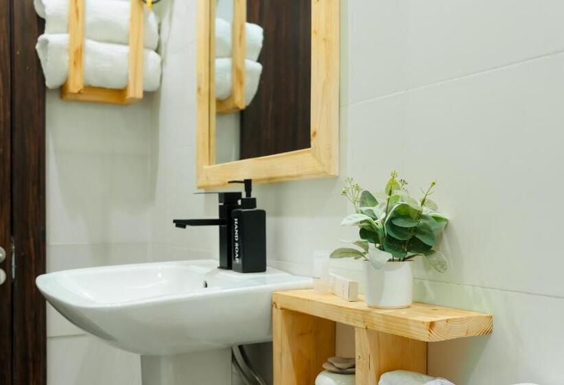 اتاق لوکس با تخت بزرگ, Kashco Apartments Wuse 2 Abuja