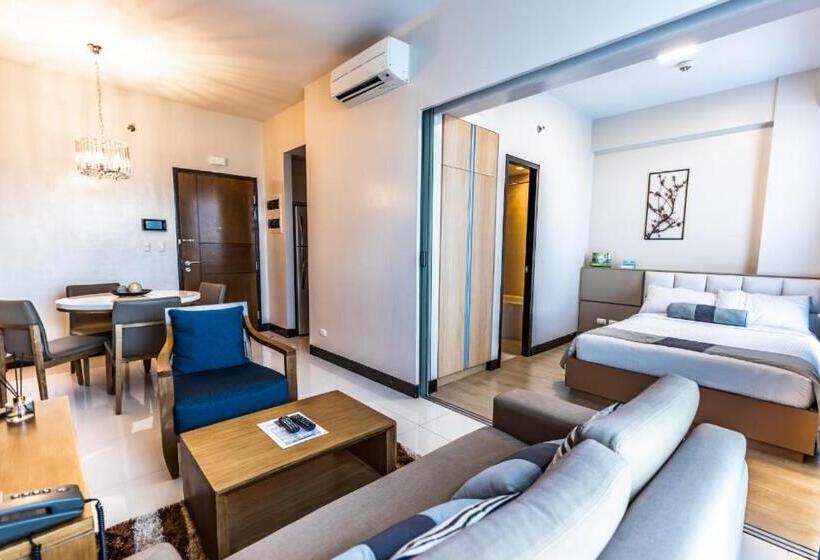 스위트, Mactan Newtown Condo With Free Airport Pickup