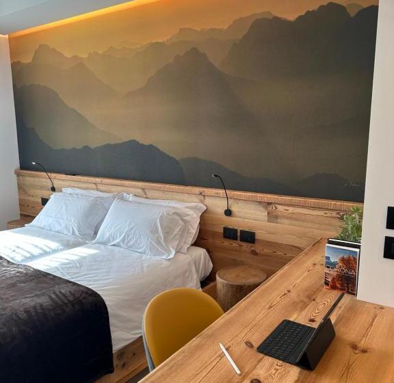 Четырехместный Номер Deluxe, Origini Holidays