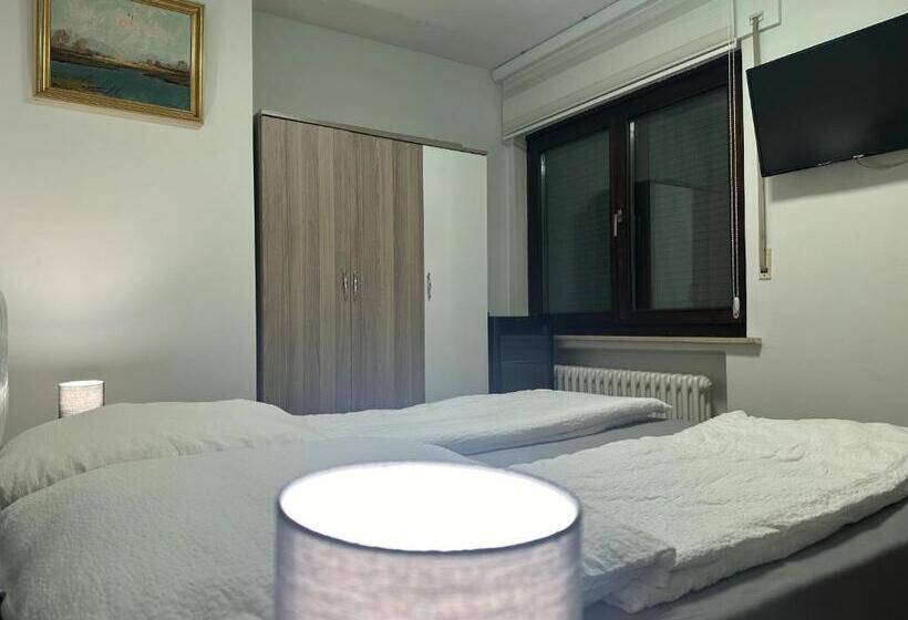 スタンダードルーム, Restaurant Motel Friesdorfer Hof