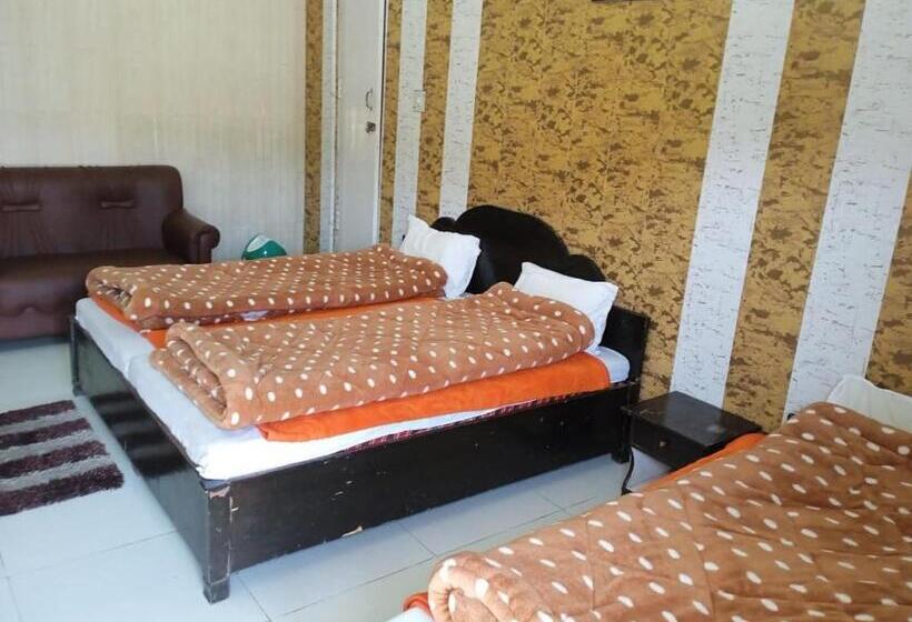 Номер Deluxe, Sun View Chamba   Best Hotel In Chamba Tehri Garhwal