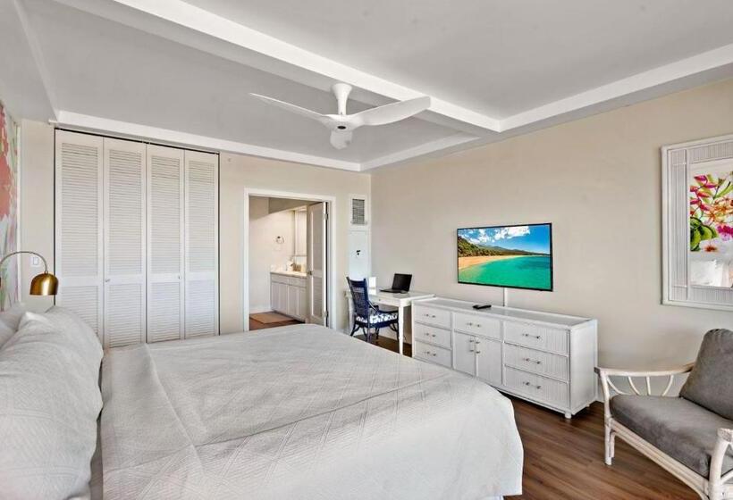 Апартаменты 1 Спальня Боковой Вид на Море, The Whaler By Maui Resort Rentals
