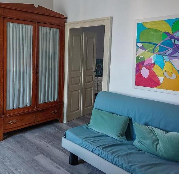 Номер Стандарт Вид на Бассейн, Artesia   Junior Suite