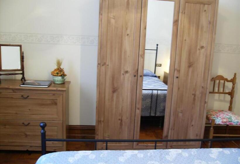 آپارتمان 3 خوابه, B&b Santa Chiara