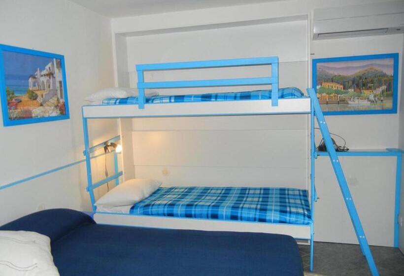 Четырехместный Номер Стандарт Вид на Сад, B&b Villa Evelina