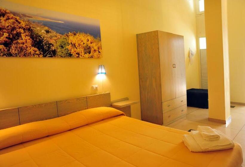 Номер Deluxe, Cala Dei Normanni   Camere Sul Lungomare