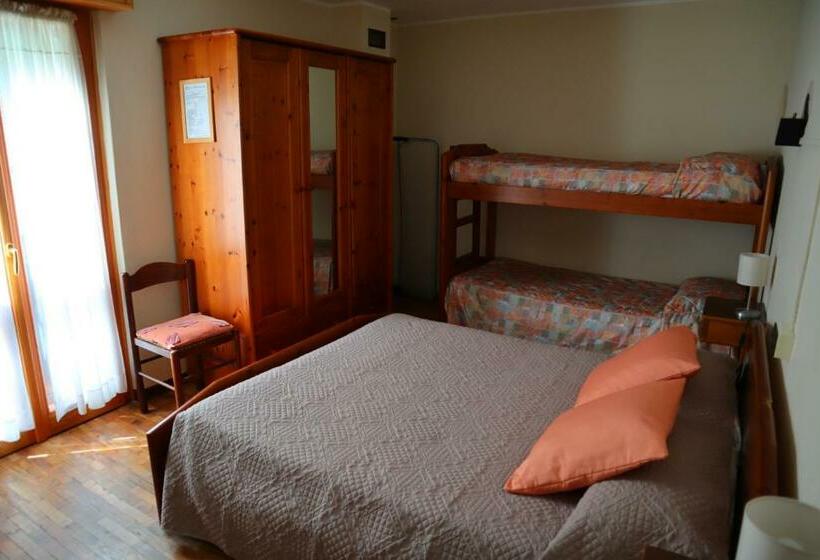 Номер Стандарт, Albergo Del Ponte