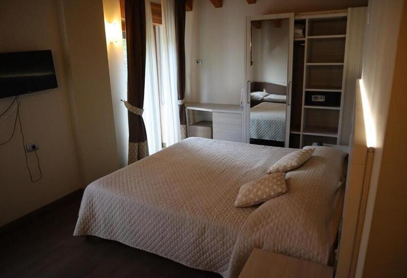 Номер Superior, Albergo Del Ponte