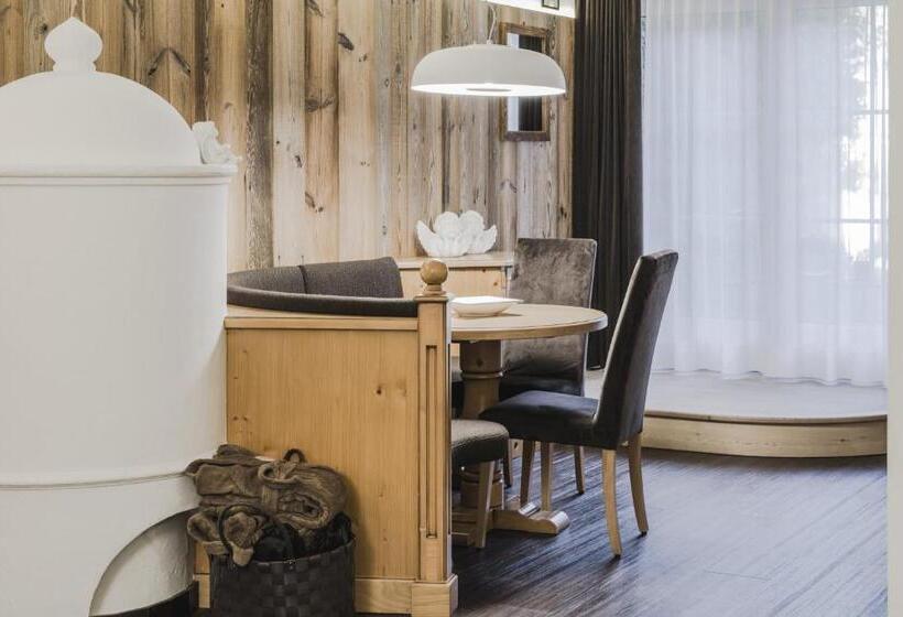 Семейный Номер, Chalet S   Dolomites Design   Adults Recommended