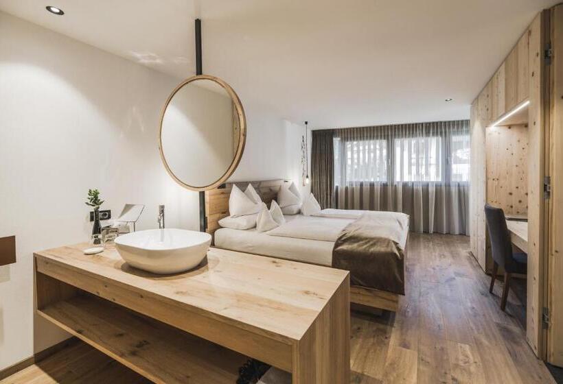 Люкс, Chalet S   Dolomites Design   Adults Recommended