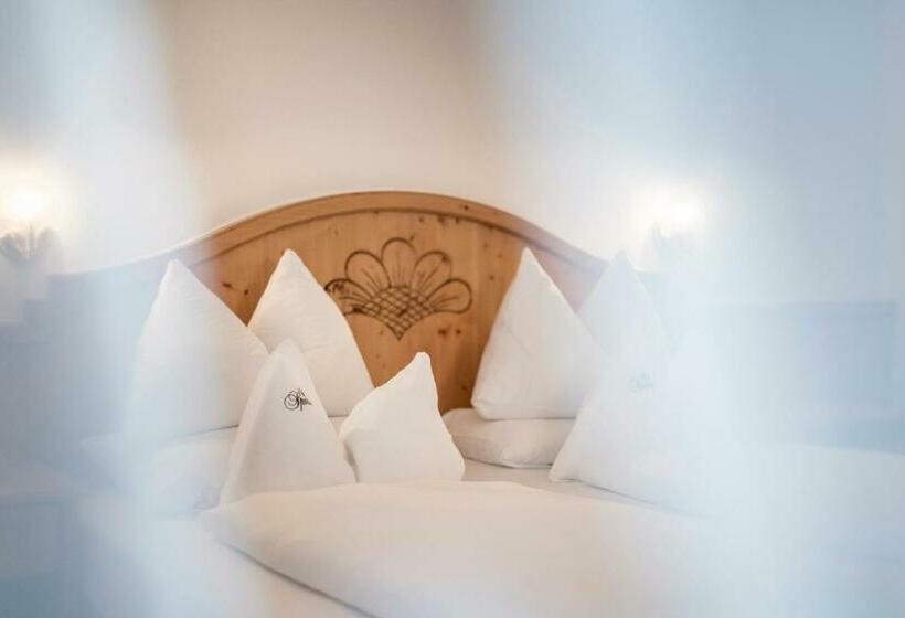 Номер Комфорт, Chalet S   Dolomites Design   Adults Recommended