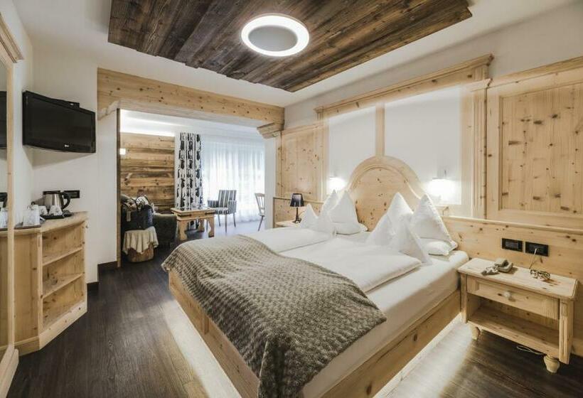 Номер Deluxe, Chalet S   Dolomites Design   Adults Recommended