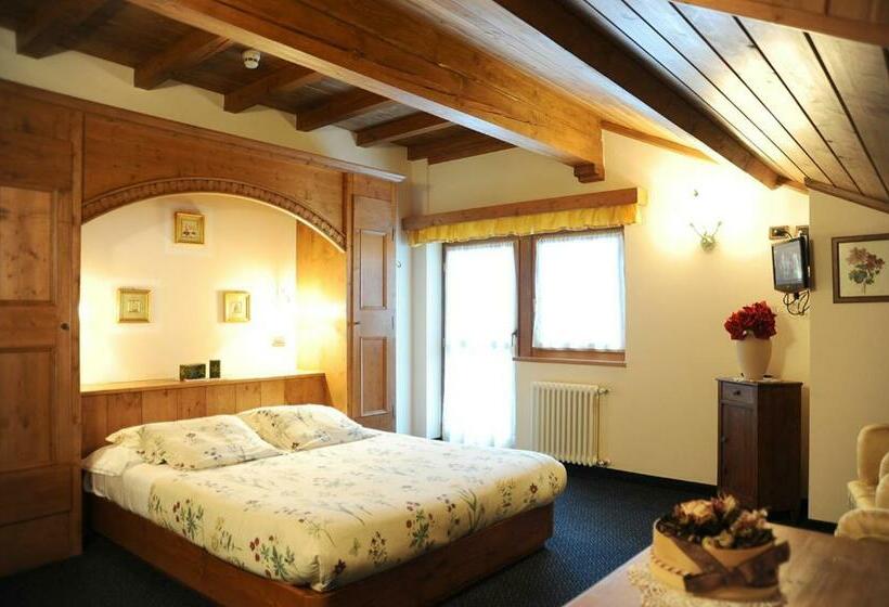 Номер Стандарт Трехместный, Garnì Il Cirmolo