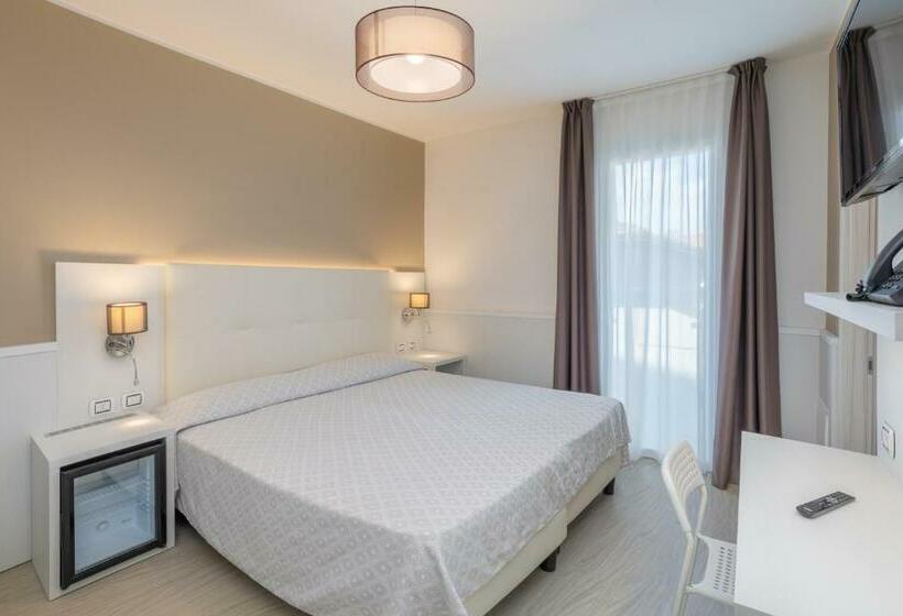Номер Стандарт с Балконом, Garni' Serena