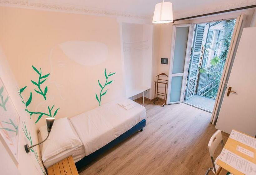 اتاق استاندارد یک نفره, Tomato Urban Retreat