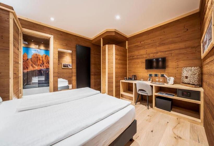 Номер Superior с Балконом, Villa Alpina S