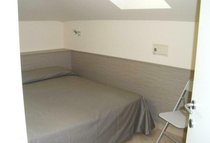 آپارتمان 1 خوابه با چشم‌انداز دریا, Residence Villa Carmen Fronte Mare A 50 Mt