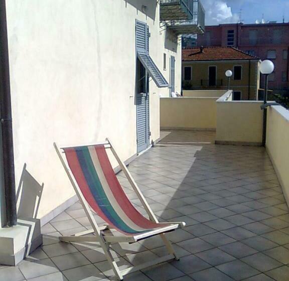 آپارتمان 1 خوابه با چشم‌انداز دریا, Residence Villa Carmen Fronte Mare A 50 Mt