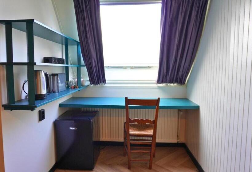 Номер Стандарт Трехместный, B&b Catharinenburg, Optionele Wellnessfaciliteiten Beschikbaar!